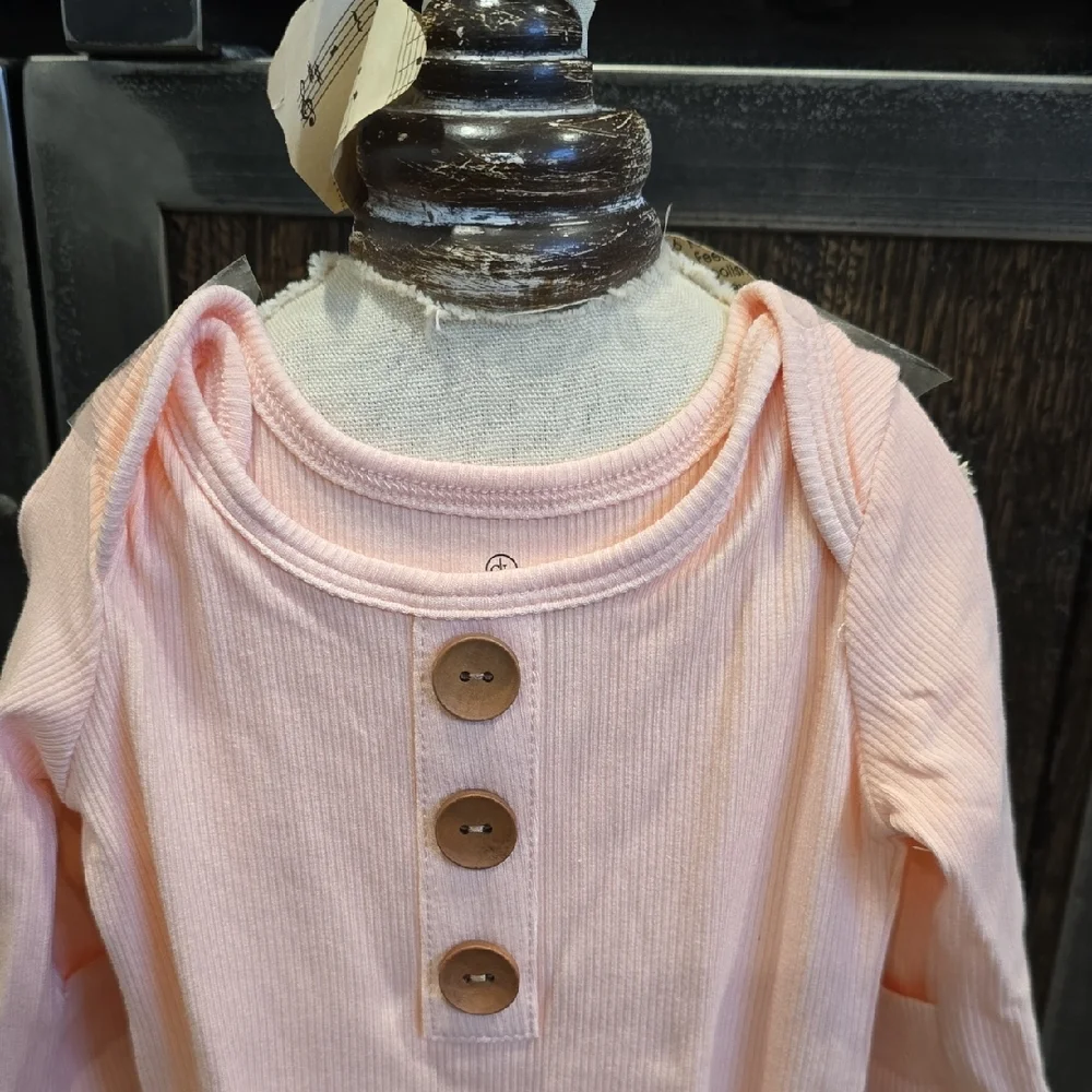 Caden Lane Peach Buttoned Sleep Sack - Picture 3 of 8